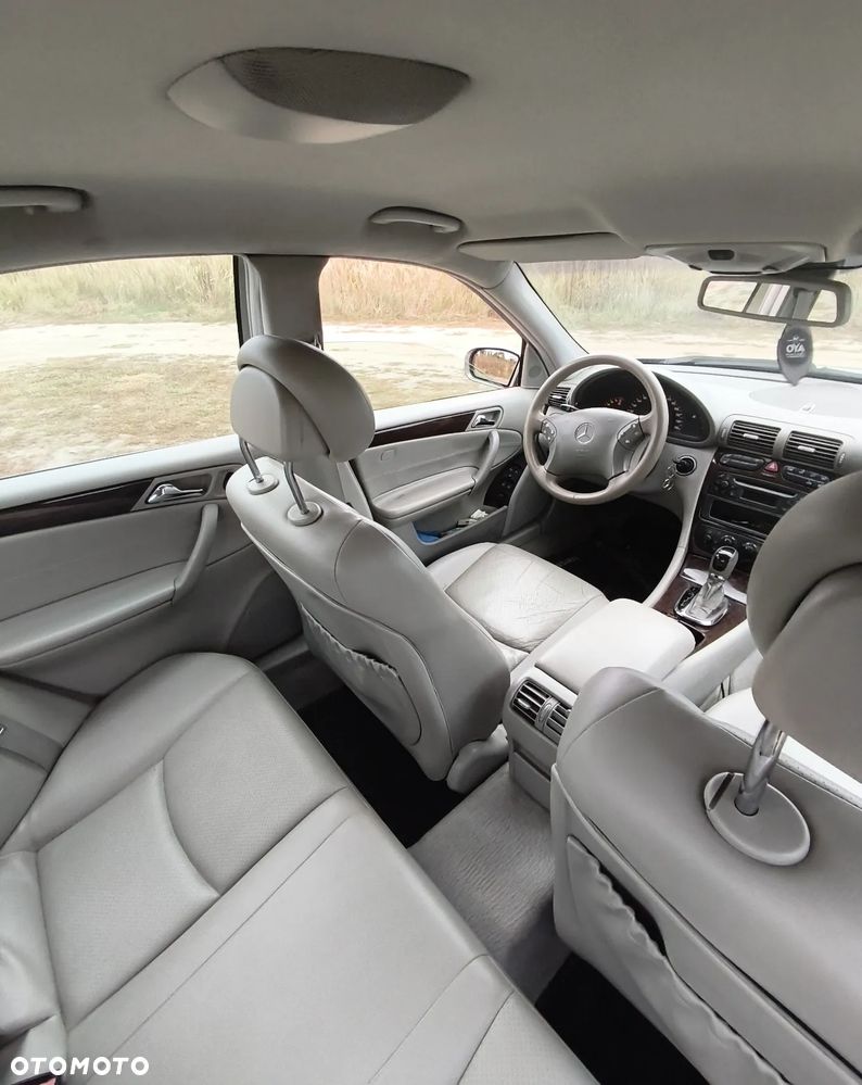 Mercedes-Benz Klasa C - 8