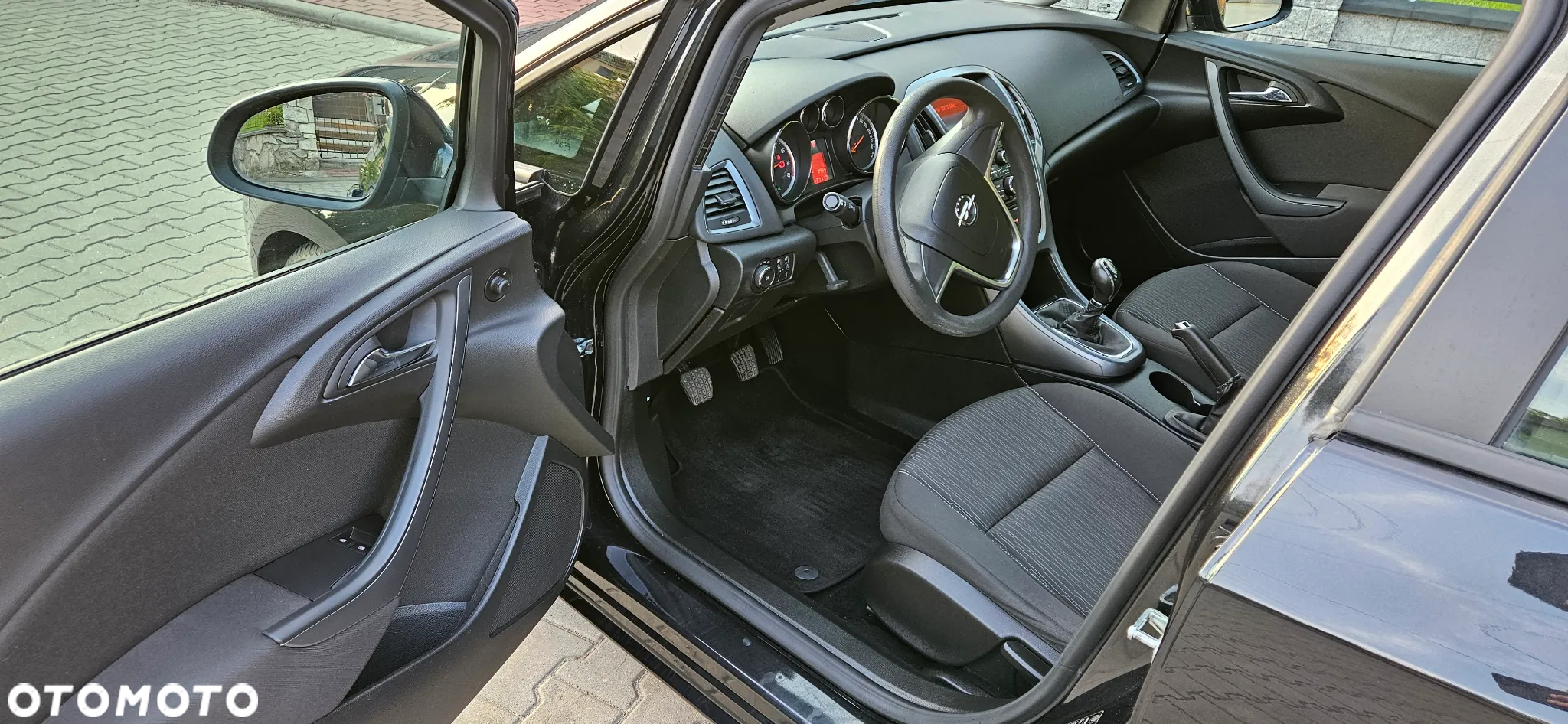 Opel Astra 1.6 Active - 20