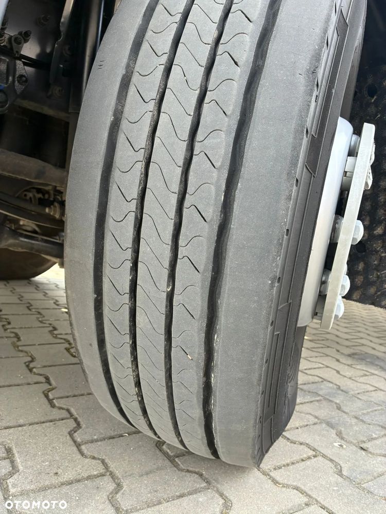 Renault T480 EVO High Sleeper Cab - 22