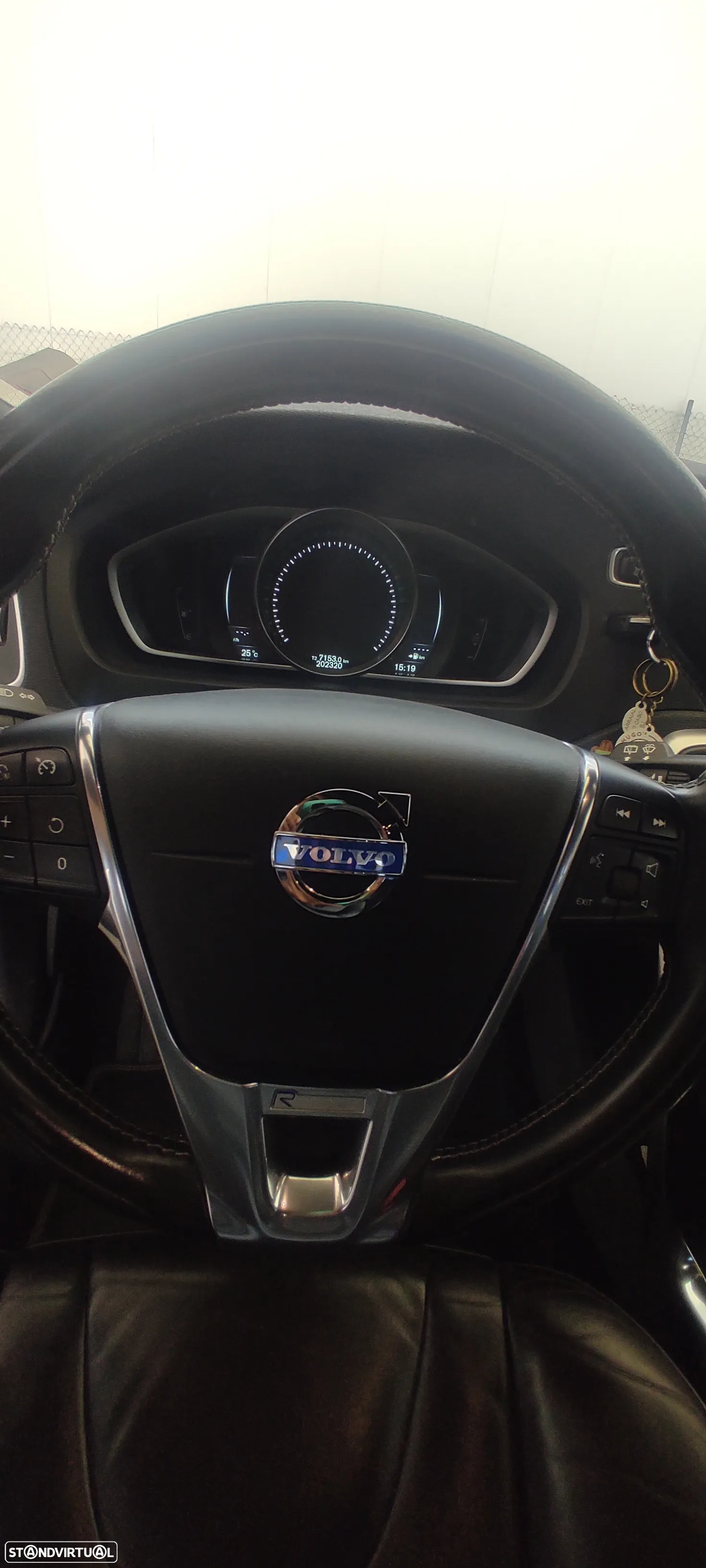 Volvo V40 1.6 D2 Eco R-Design - 6
