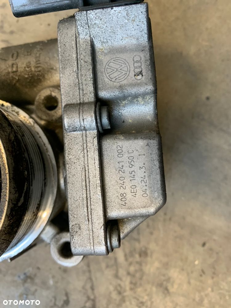 przepustnica powietrza 4E0145950C A6 C6 3.0 TDI BMK - 3