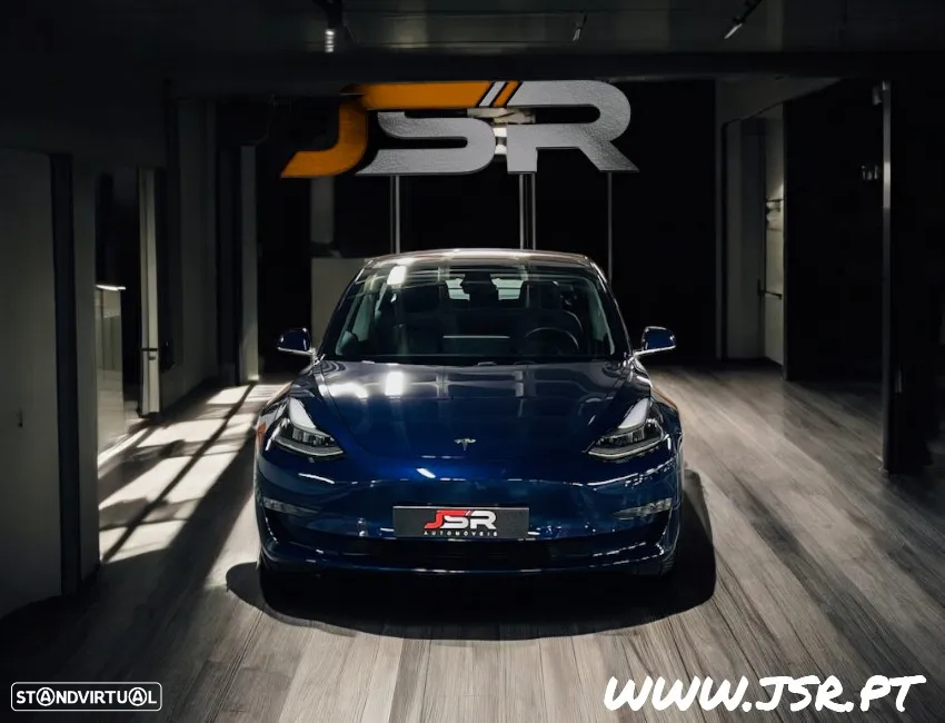 Tesla Model 3 Long-Range RWD - 10