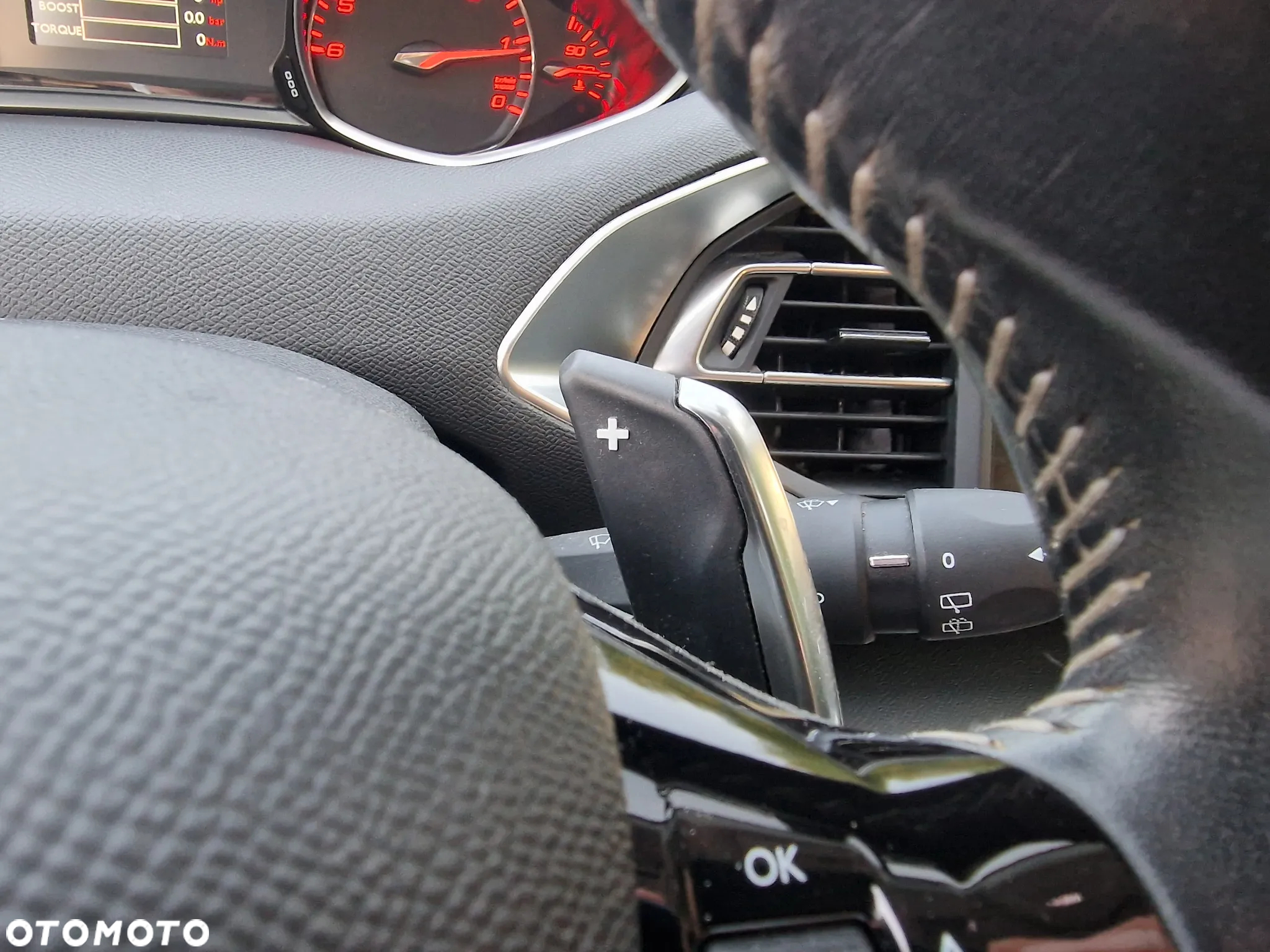 Peugeot 308 - 24