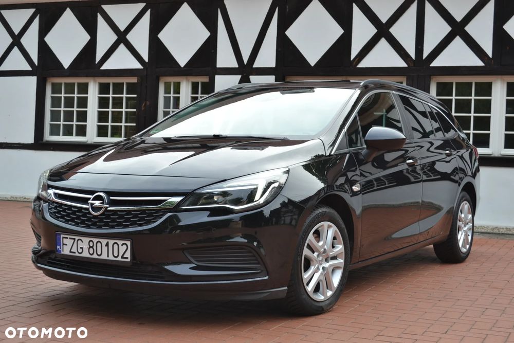 Opel Astra 1.6 CDTI Elite S&S - 1