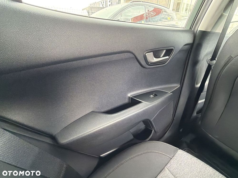 Kia Stonic 1.0 T-GDI M - 23