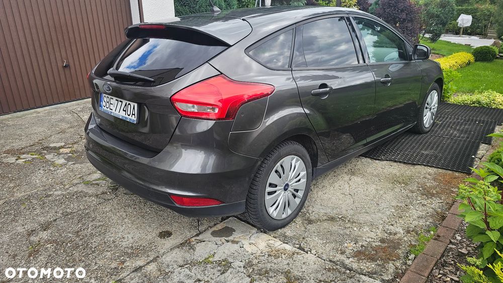 Ford Focus 1.6 Trend - 2