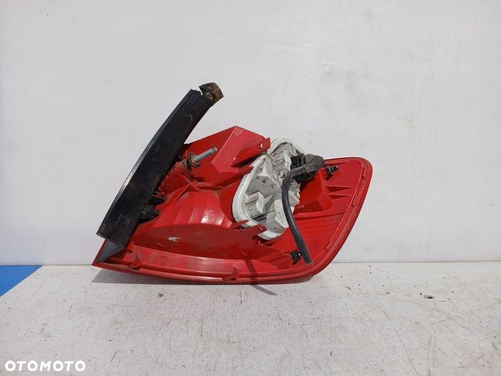 LAMPA TYŁ TYLNA LEWA AUDI A6 C6 KOMBI LIFT LED 08-11r. - 2