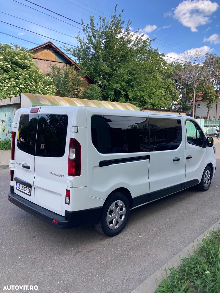 Renault Trafic 2.0 Blue dCi 150 S&S L2 8+1 Zen - 4
