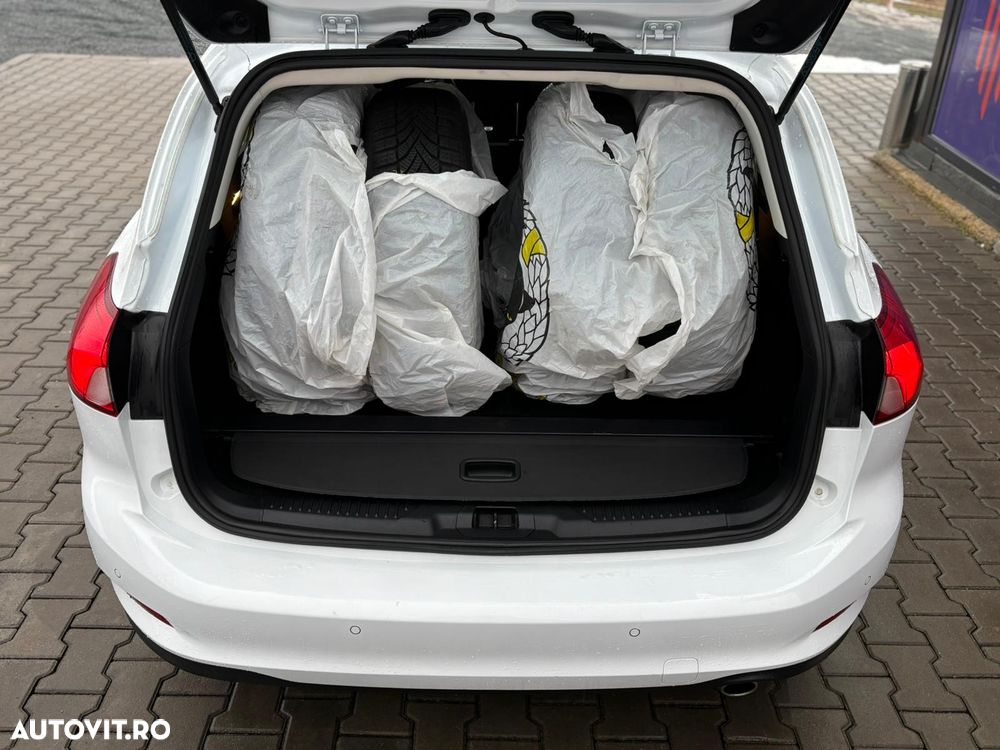 Ford Focus 1.5 TDCi DPF Start-Stopp-System Titanium - 13