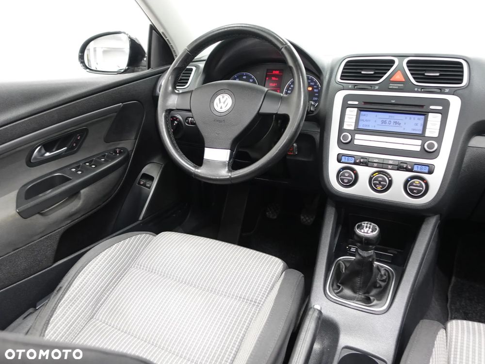 Volkswagen Eos 1.6 FSI - 35