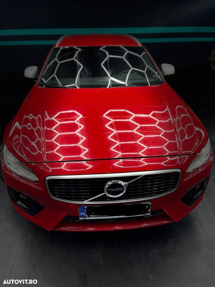 Volvo V90 D4 R-Design - 6