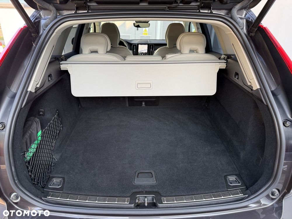 Volvo XC 60 - 31