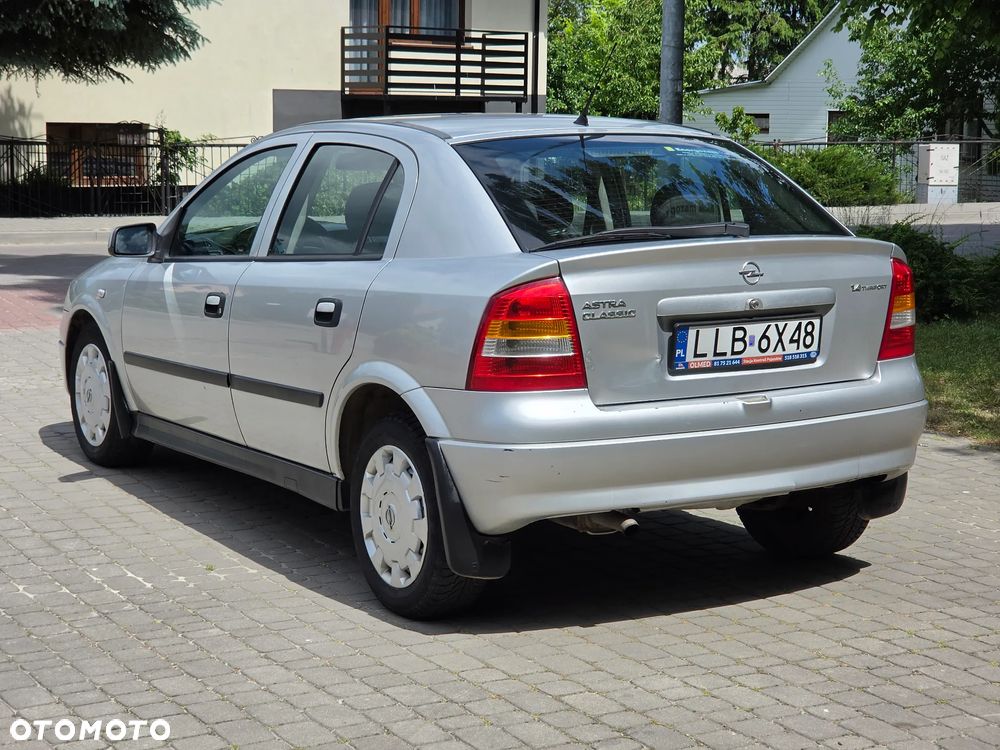 Opel Astra - 7