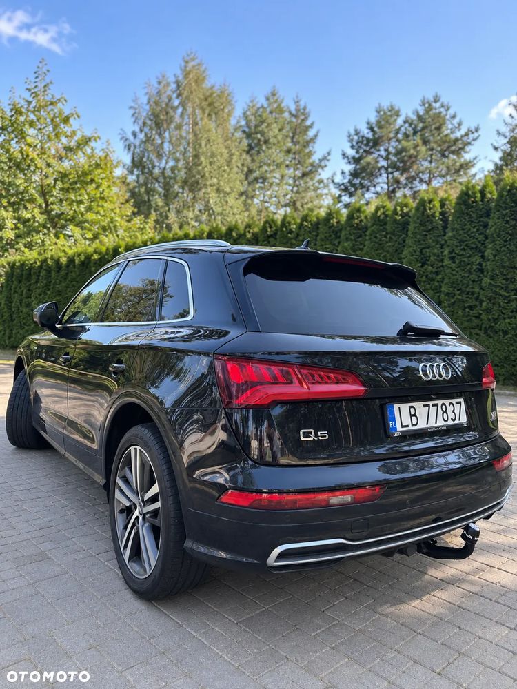 Audi Q5 2018 photo 2
