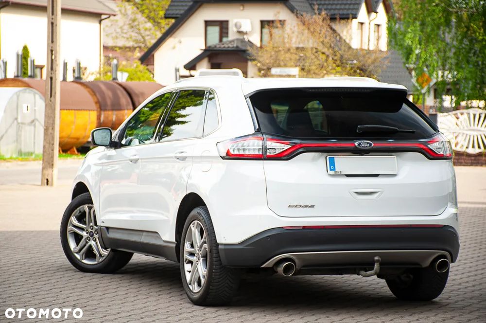 Ford Edge 2.0 TDCi 4x4 Titanium - 2