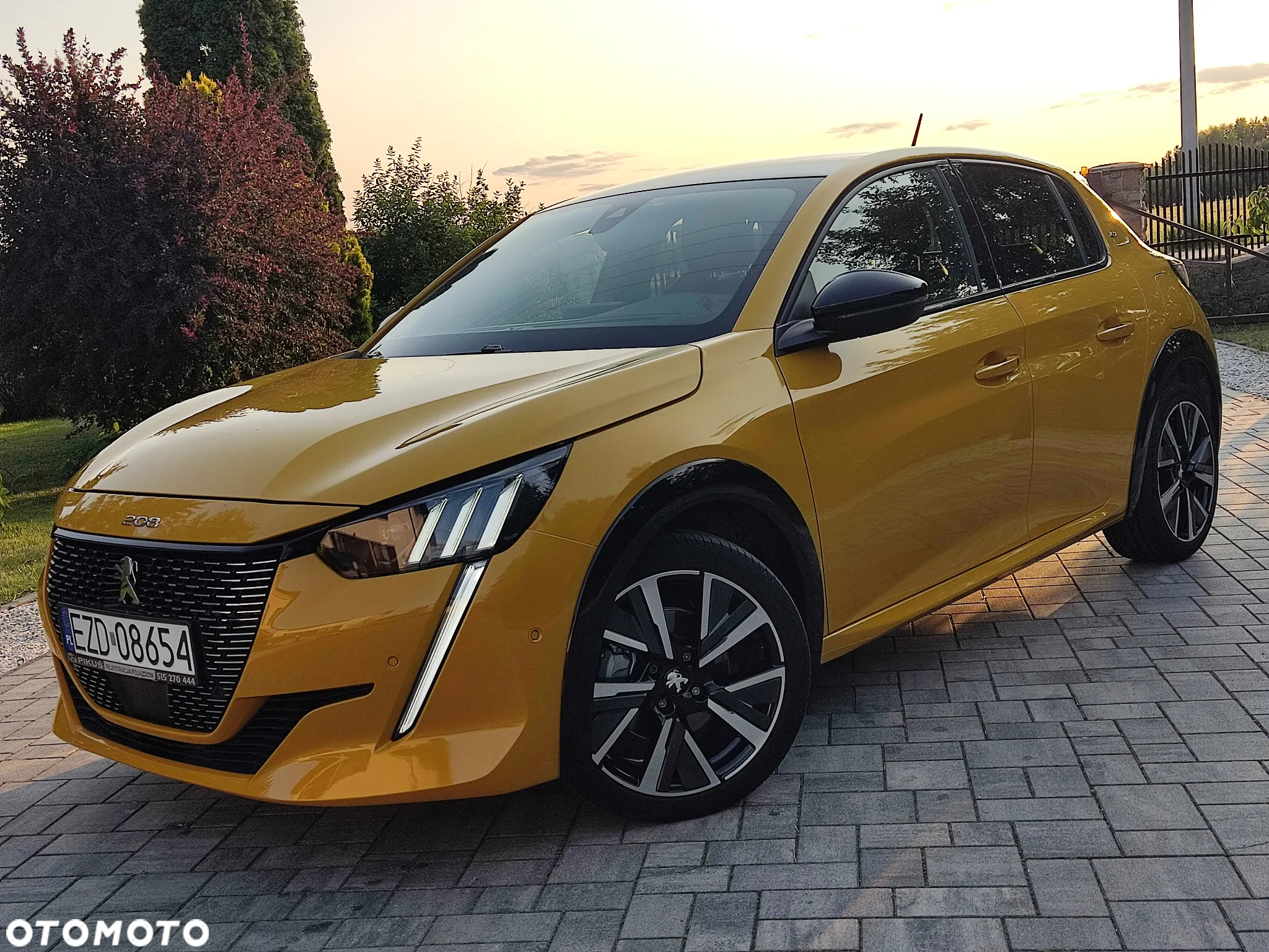 Peugeot 208 1.5 BlueHDi GT S&S - 2