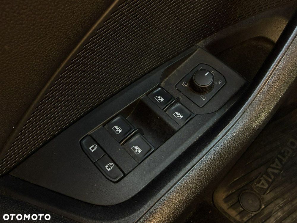 Skoda Octavia - 15