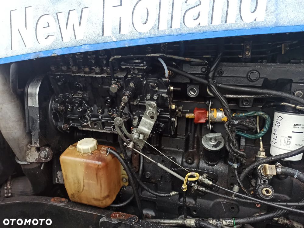New Holland TG230 - 9