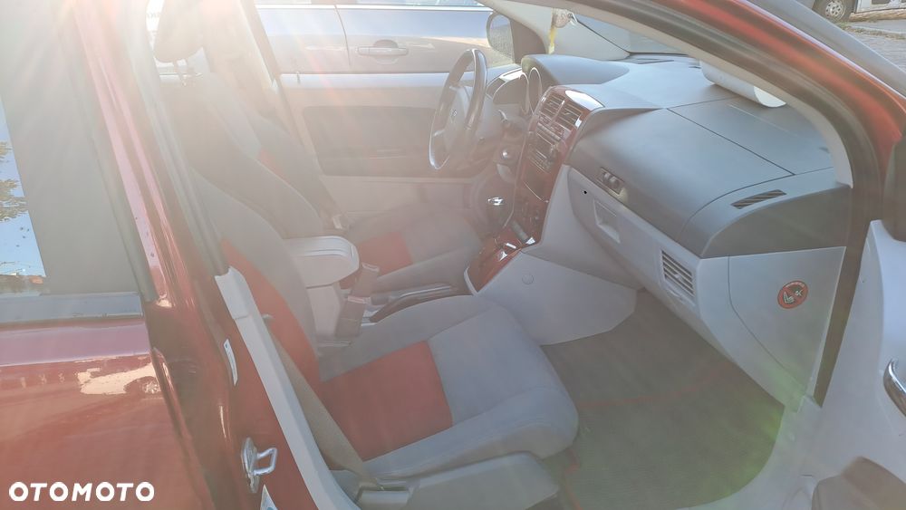 Dodge Caliber - 7