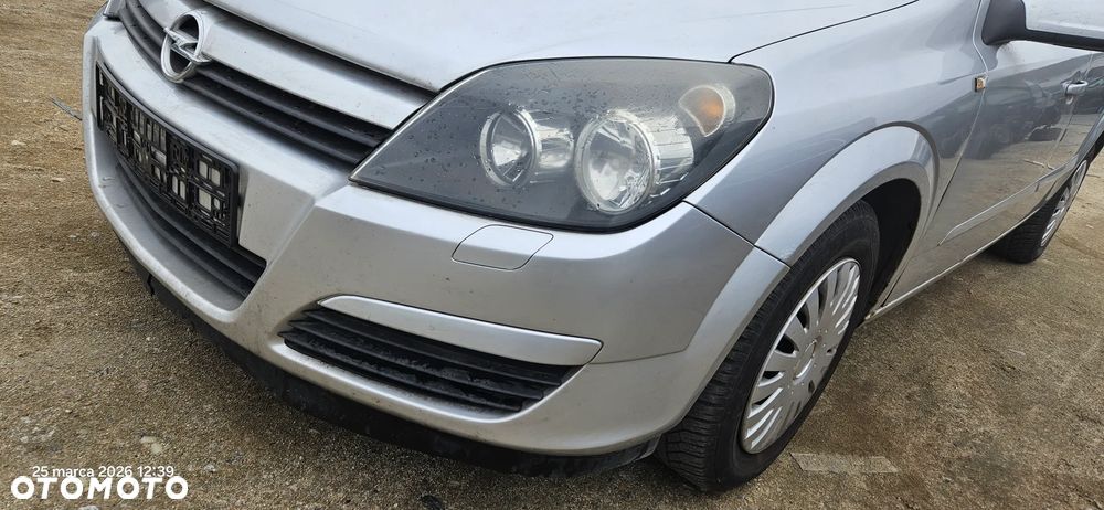 Zderzak przód przedni Opel Astra H III 2005r przedlift Z157 - 2