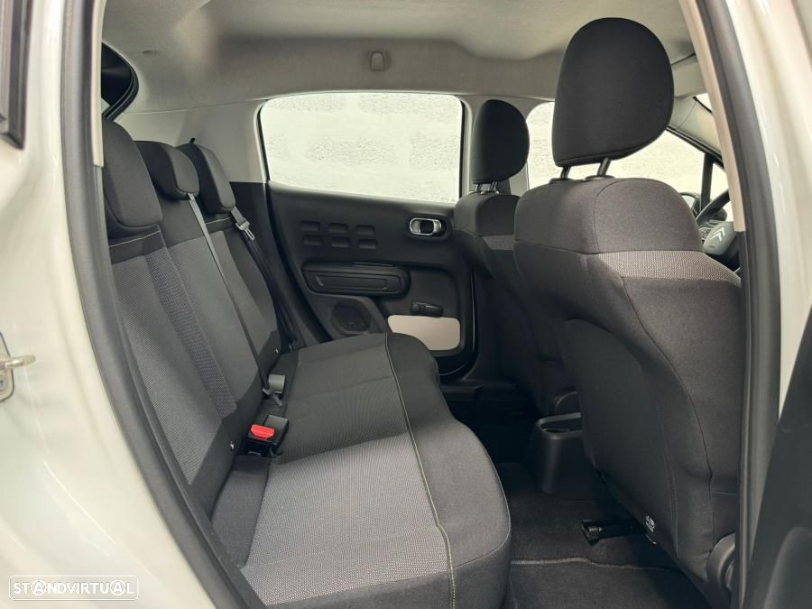 Citroën C3 1.2 PureTech Shine - 38