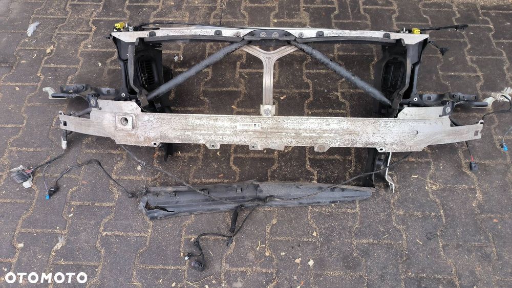 PAS PRZEDNI BMW 5 530D G30 - 1