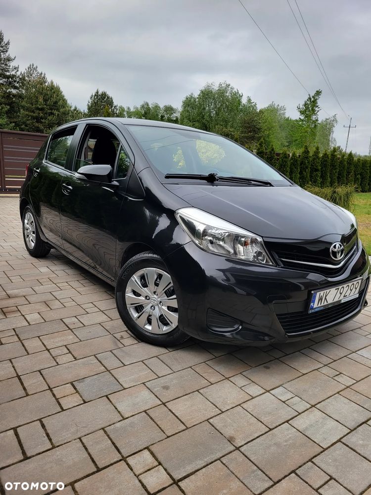 Toyota Yaris - 4