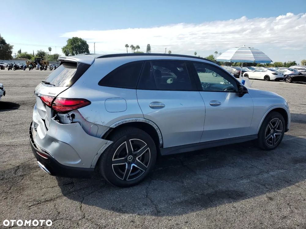 Mercedes-Benz GLC - 4