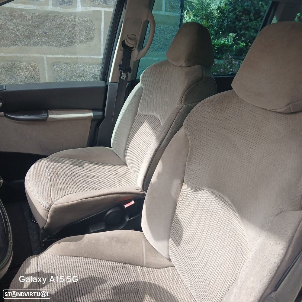 Peugeot 807 - 2