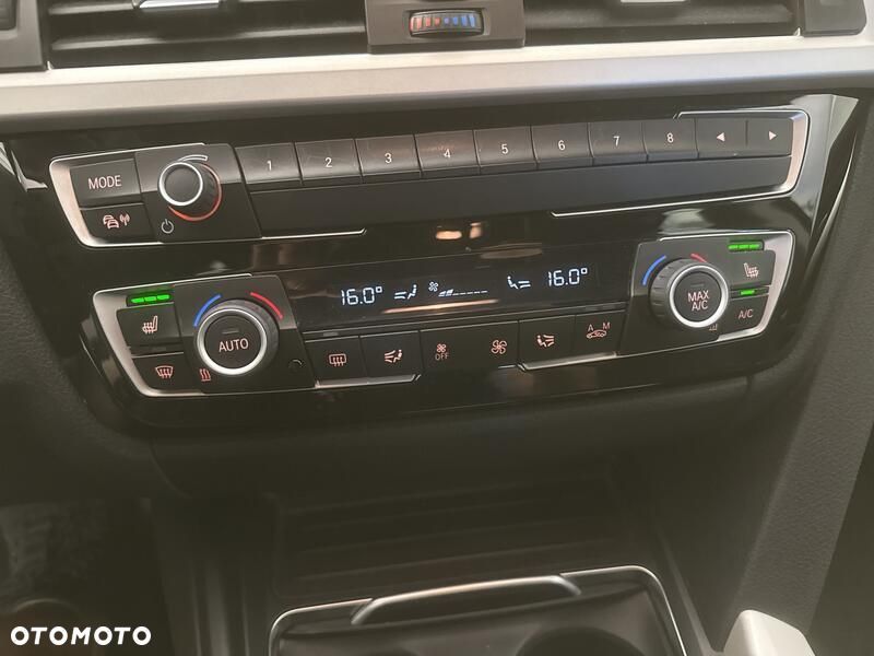 BMW Seria 3 320i GPF - 16