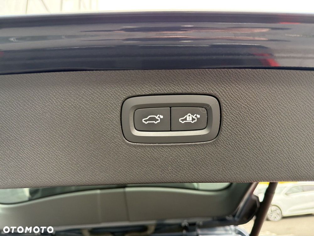 Volvo XC 90 B5 D AWD Inscription 7os - 25
