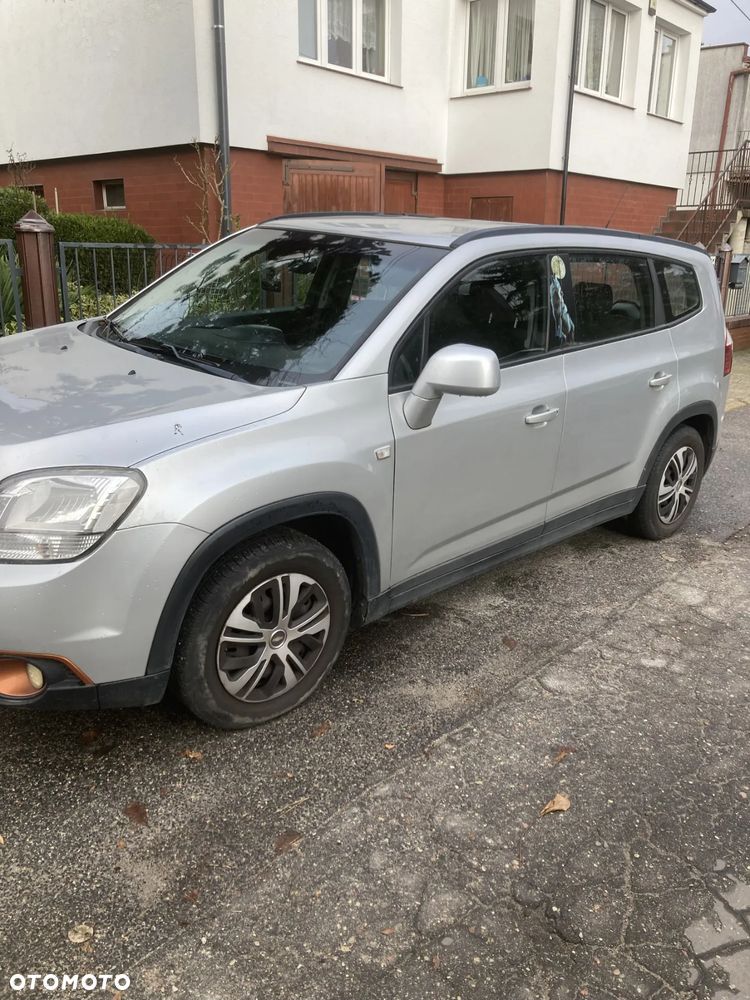 Chevrolet Orlando - 2