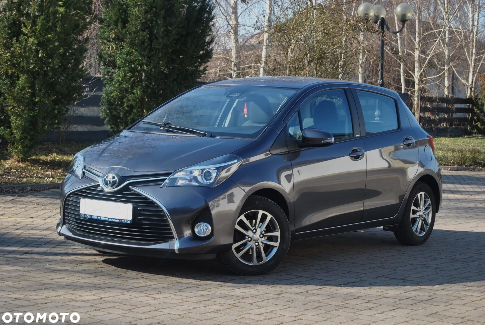 Toyota Yaris 1.33 VVT-i Edition-S - 1