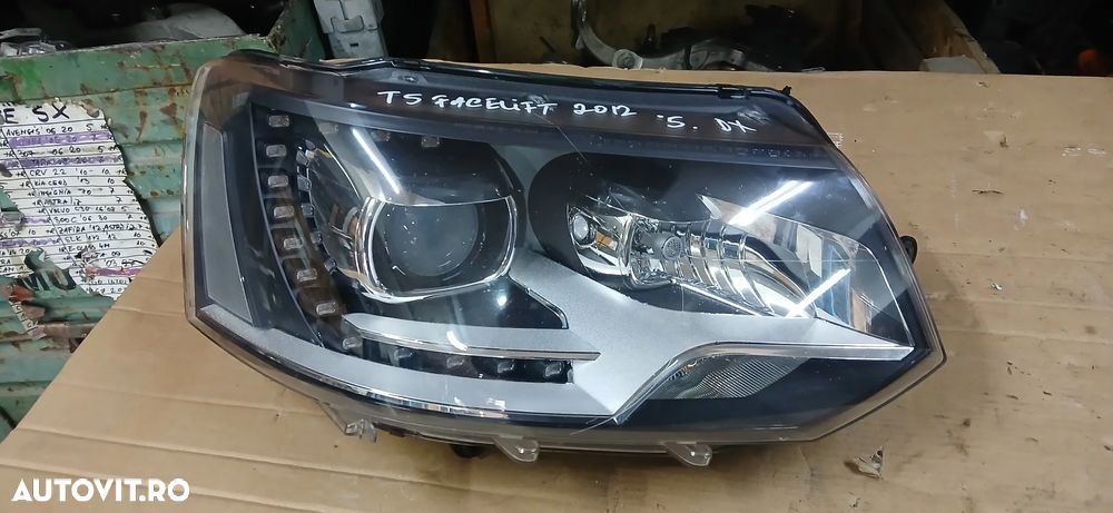 Far dreapta bixenon Vw T5 facelift 2012 - 2