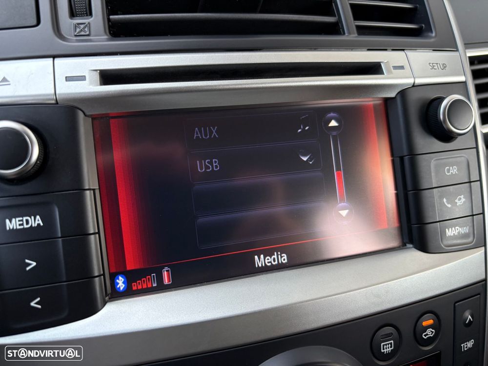 Toyota Verso 2.0 D-4D Exclusive+GPS - 25