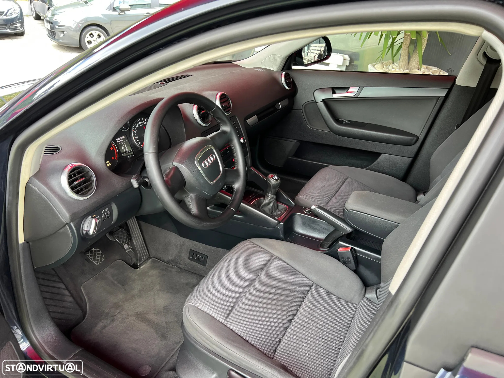 Audi A3 Sportback 1.6 TDI Attraction - 23