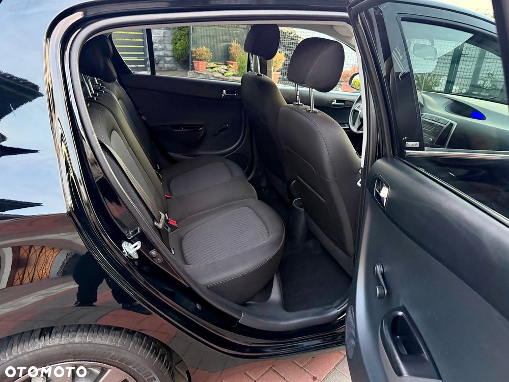 Hyundai i20 1.25 Wersja Jubileuszowa - 16