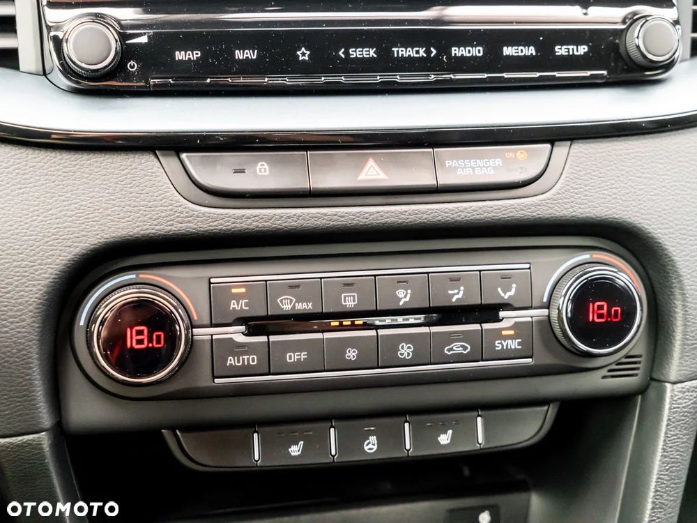 Kia XCeed 1.6 T-GDI Tribute DCT - 25