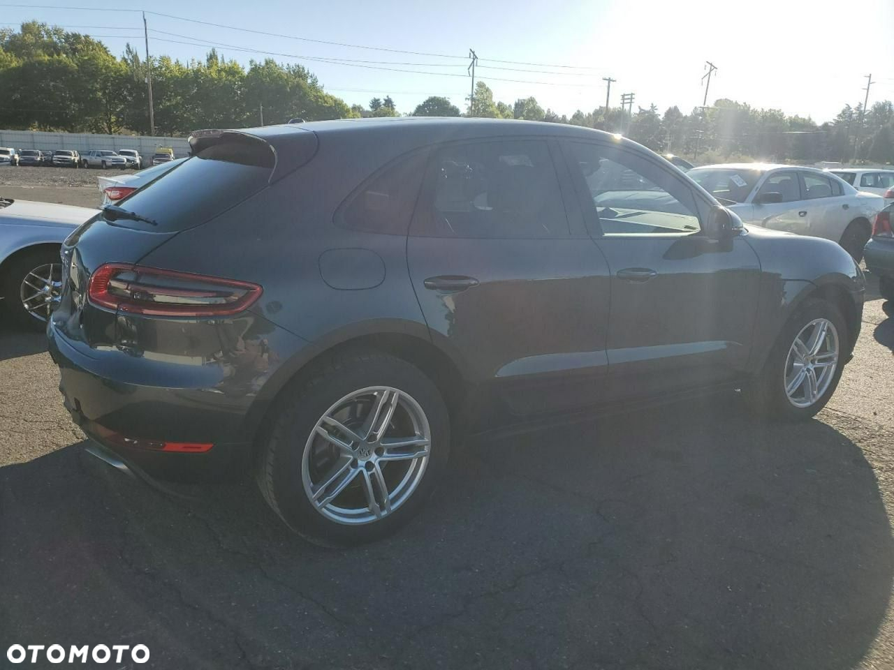 Porsche Macan - 3