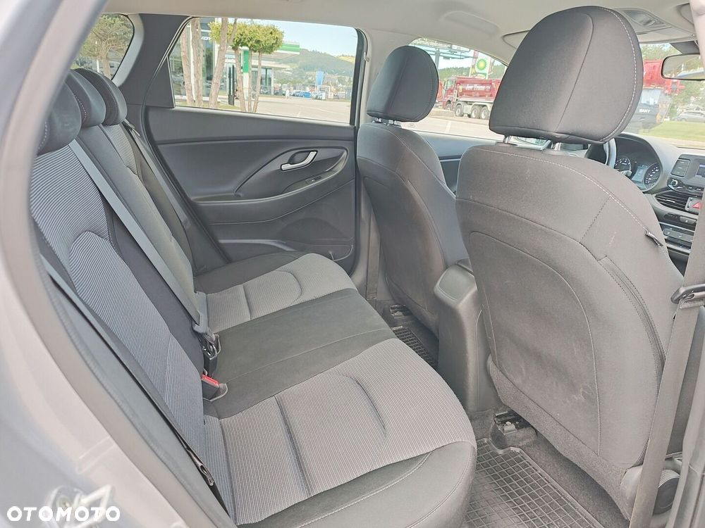 Hyundai i30 1.0 T-GDI Modern - 11