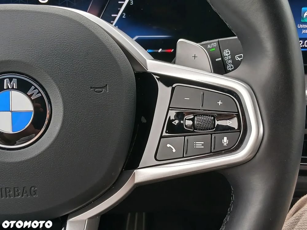 BMW Seria 3 - 32