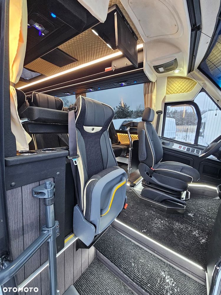 Mercedes-Benz Sprinter 519 ŻAK - 13