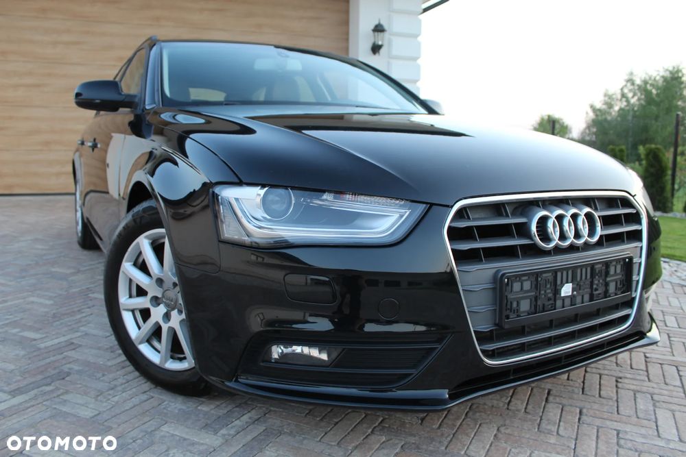 Audi A4 Avant - 11