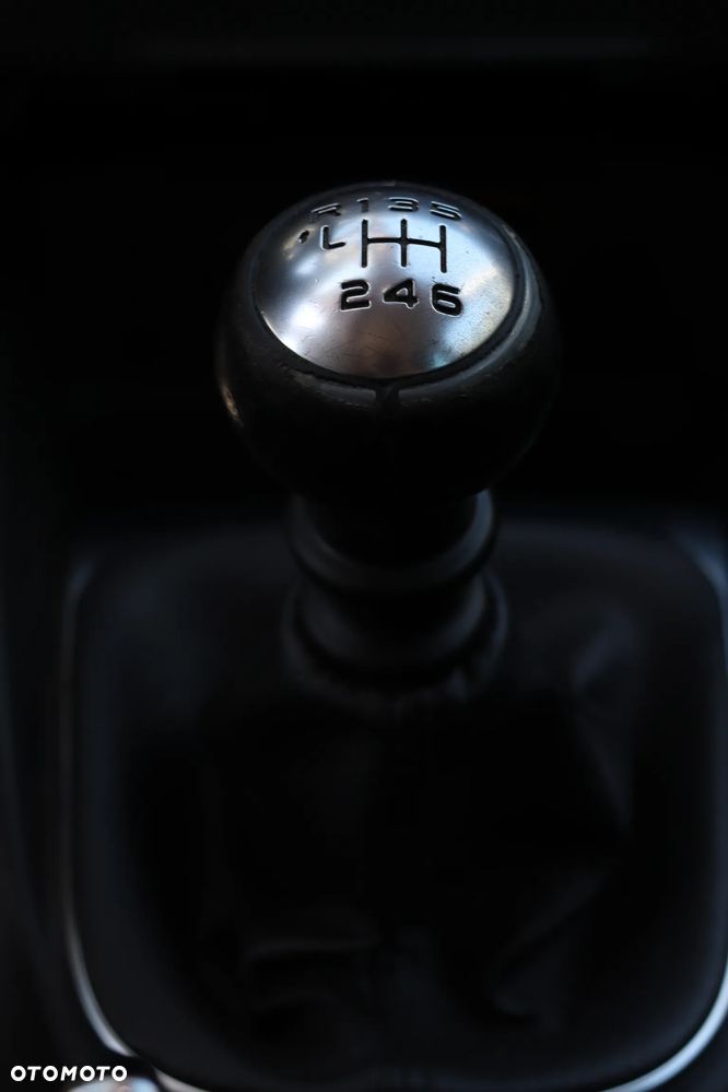 Citroën C4 PureTech e-THP 130 Selection - 13