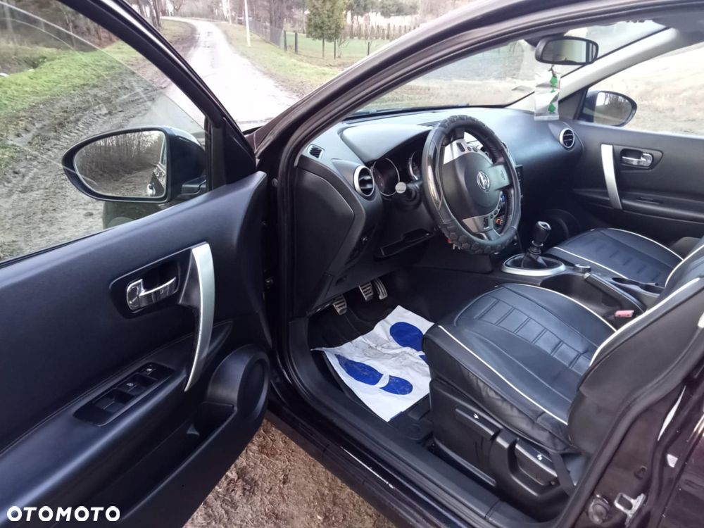 Nissan Qashqai 2.0 dCi 4x4 Tekna - 13