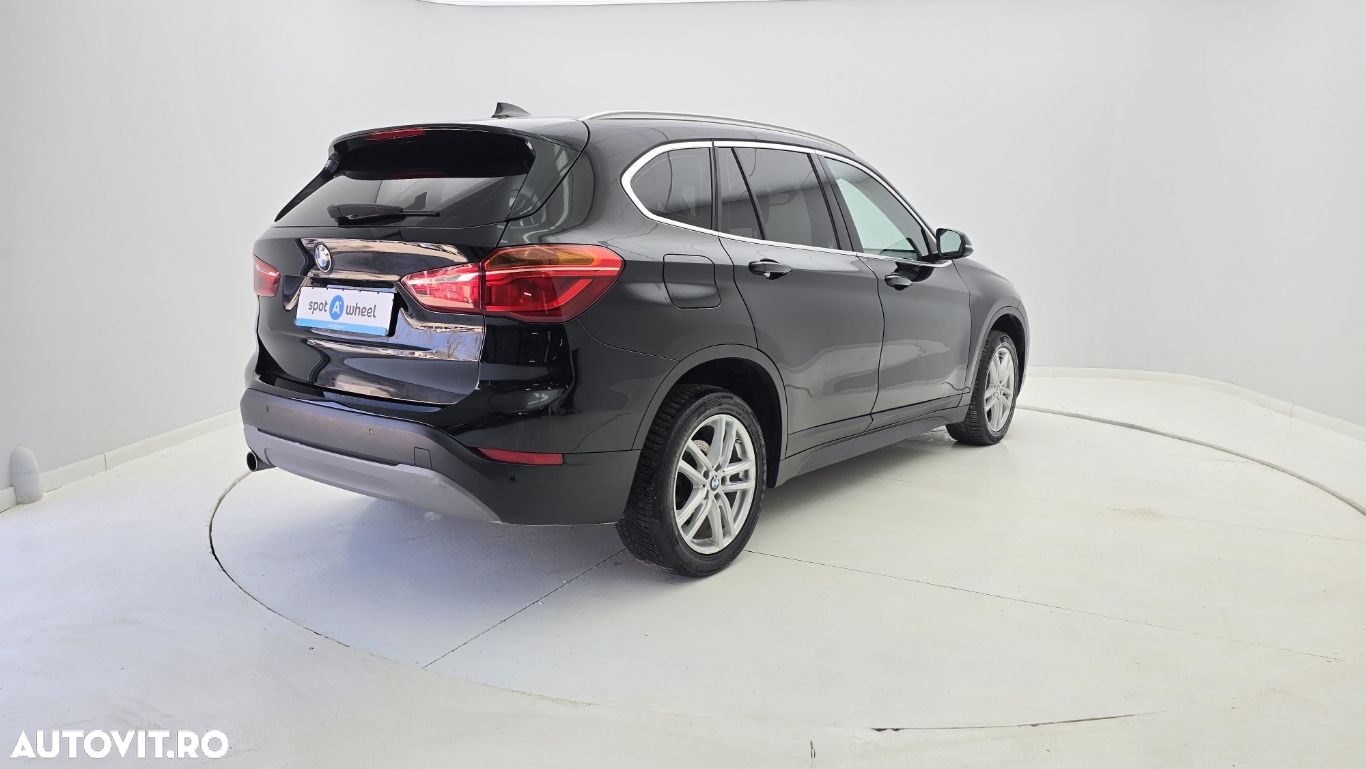 BMW X1 - 6