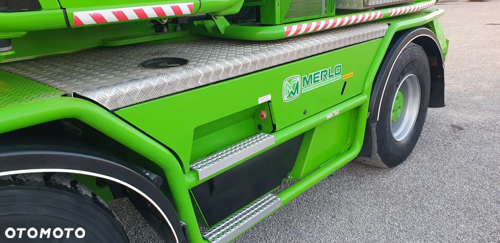 Merlo 60.24MCSS /kosz hydr. rozkładany/pilot/widły/sprowadzona - 21