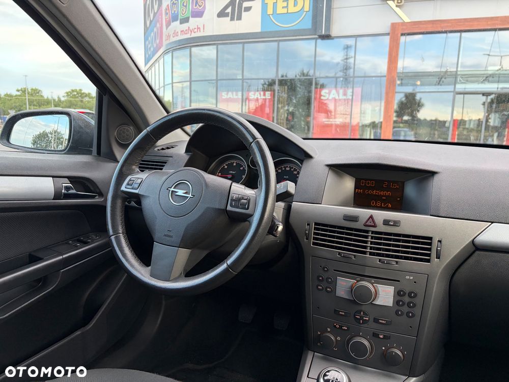 Opel Astra 1.7 CDTI Edition - 11