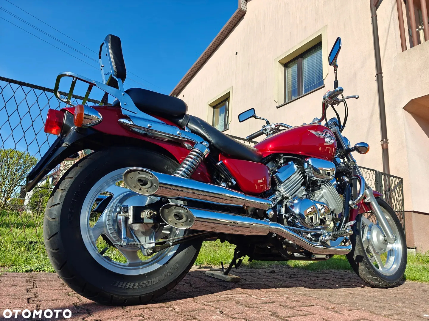 Honda VF - 7
