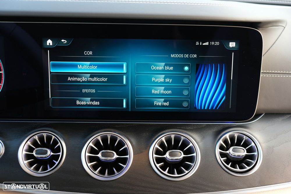 Mercedes-Benz E 220 d AMG Line - 36